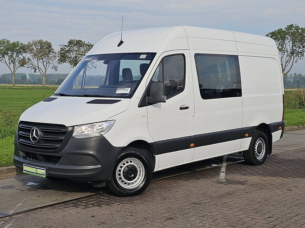 Mercedes-Benz Sprinter - 317 1.9 CDI L2H2 Dubbel Cabine Cruise control, Airco, Carplay, Camera, Climate control, Do - AutoWereld.nl