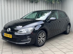Volkswagen Golf - 1.2 TSI Business Edition Connected|Navigatie|Climate Control|