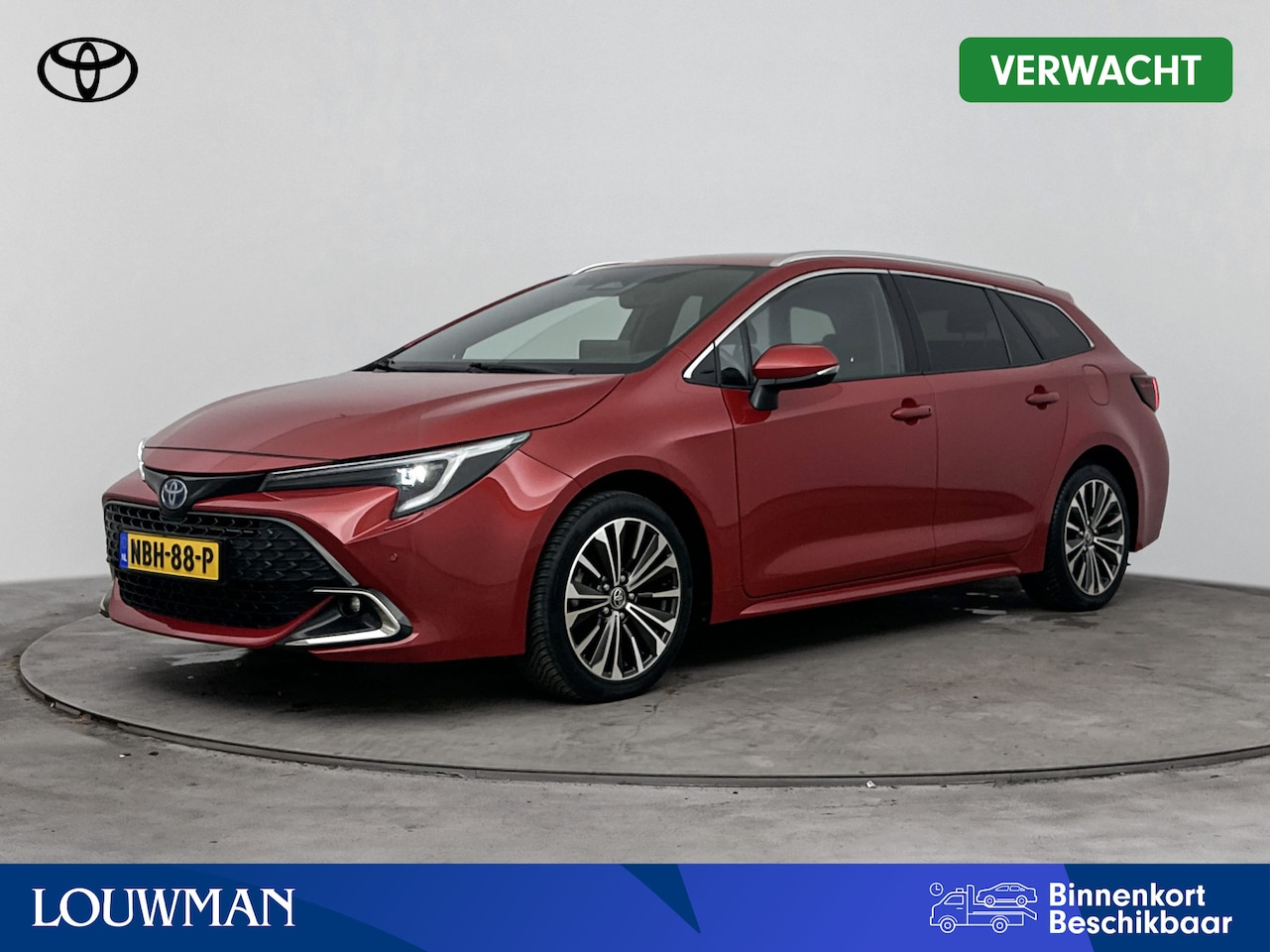 Toyota Corolla Touring Sports - Hybrid 140 Dynamic | Voorruit-Stuur-Stoelverwarming | Blindspot | Parkeersensoren V+A | - AutoWereld.nl