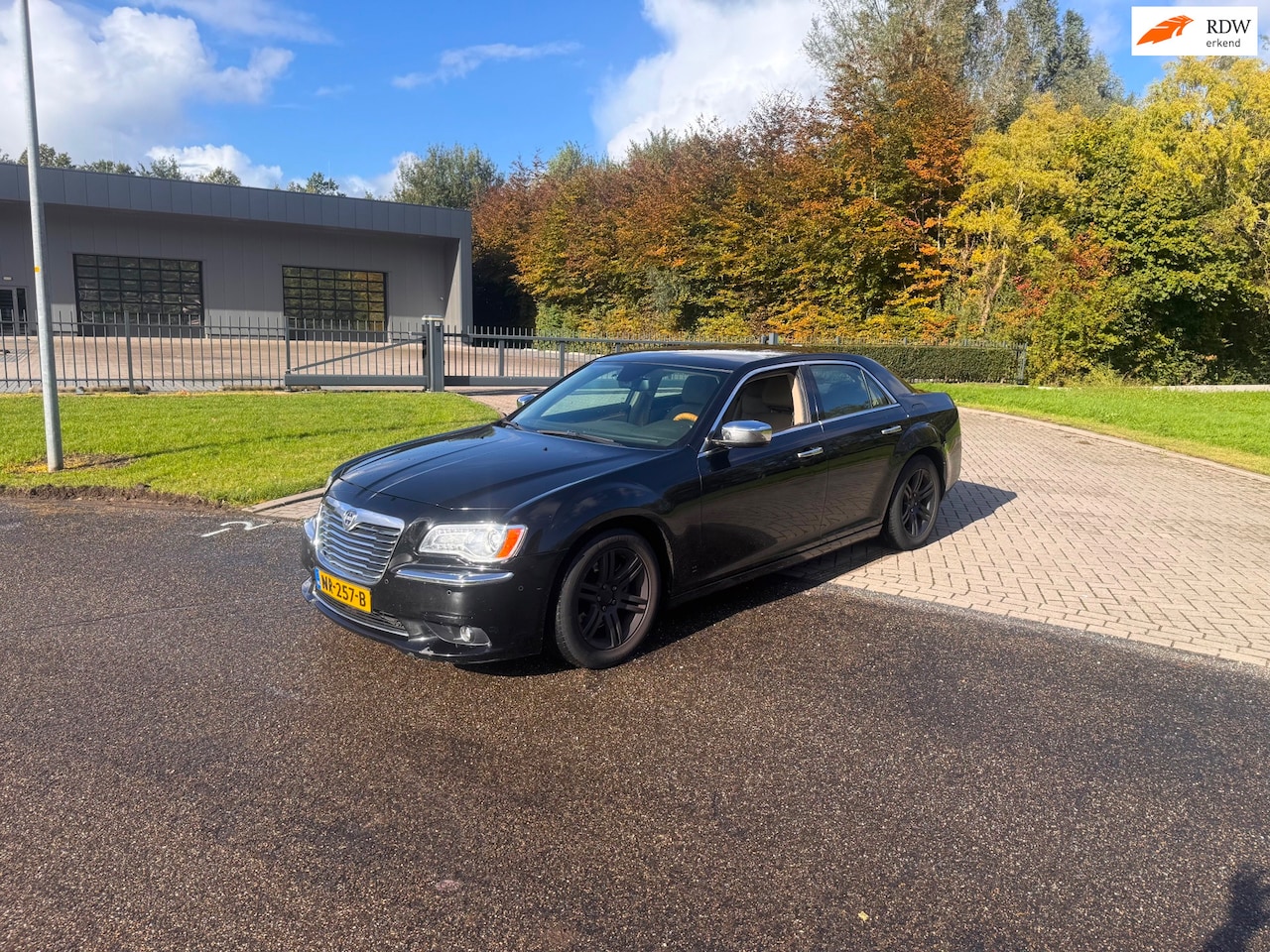 Lancia Thema - 3.0 Multijet Platinum Leder.Navi.Clima - AutoWereld.nl