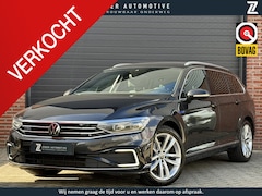 Volkswagen Passat Variant - 1.4 TSI GTE Highline Standkachel, LED, Elec. Trekhaak, Camera, Digital Cockpit, Stoelverwa