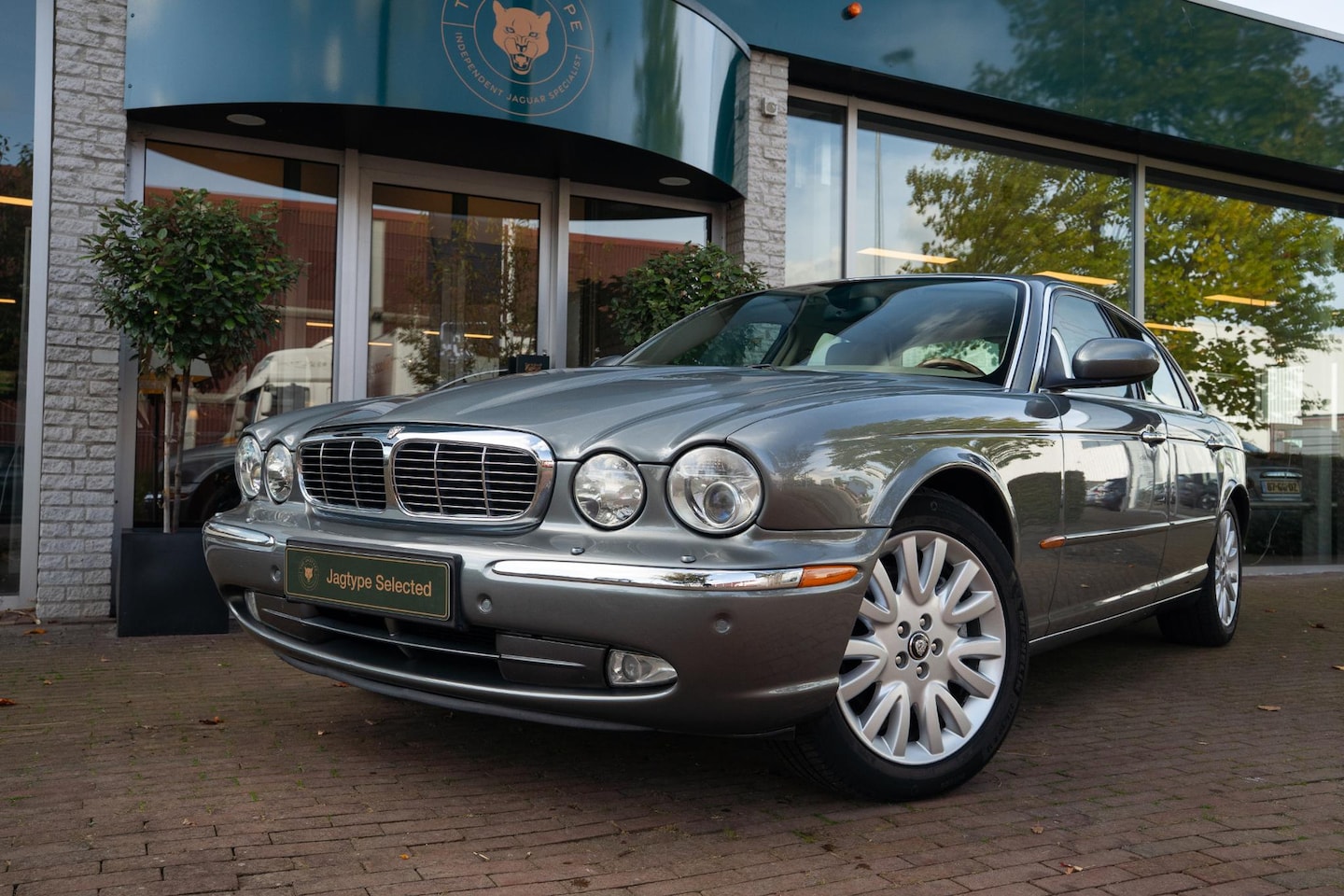 Jaguar XJ - 3.0 V6 Youngtimer - AutoWereld.nl