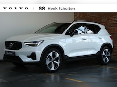 Volvo XC40 - B4 Plus Dark | Panoramadak | Semi-Electrische Wegklapbare Trekhaak | Verwarmbare voorstoel