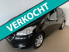 Peugeot 208 - 1.2 VTi Style AIRCO NAVI CRUISE BLUETOOTH ELEK RAMEN CENT VERG 5 DEURS KEURIGE AUTO