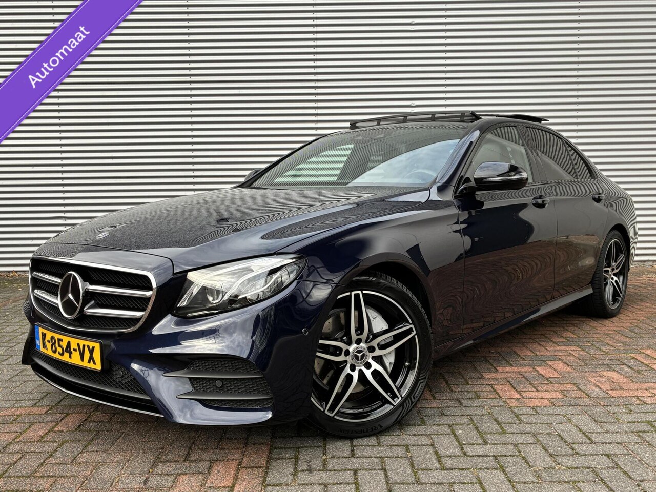Mercedes-Benz E-klasse - 250 AUTOM AMG PANO LED CARPLAY CAMERA 2018 FACE LIFT MODEL VOL OPTIES EERSTE EIGENAAR PERF - AutoWereld.nl