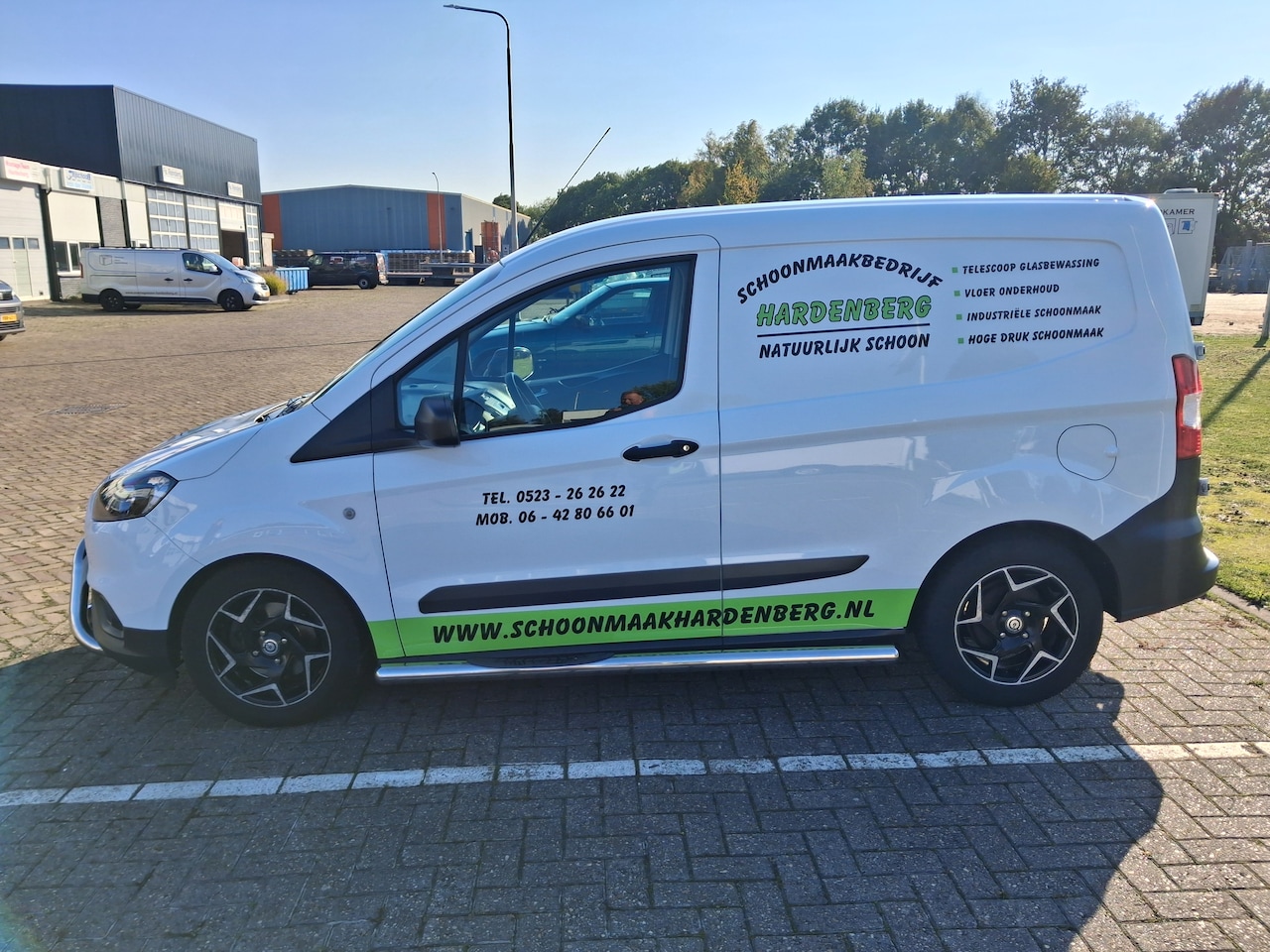 Ford Transit Courier - 1.5 TDCI Trend Start&Stop - AutoWereld.nl