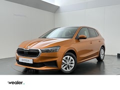 Skoda Fabia - 1.0 TSI Ambition | 95 PK | Cruise control | Panoramadak | LED koplampen | Parkeersensoren
