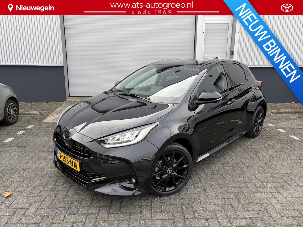 Toyota Yaris - 1.5 Hybrid Dynamic Black Edition, spec uitvoering, 24.000 Km - AutoWereld.nl