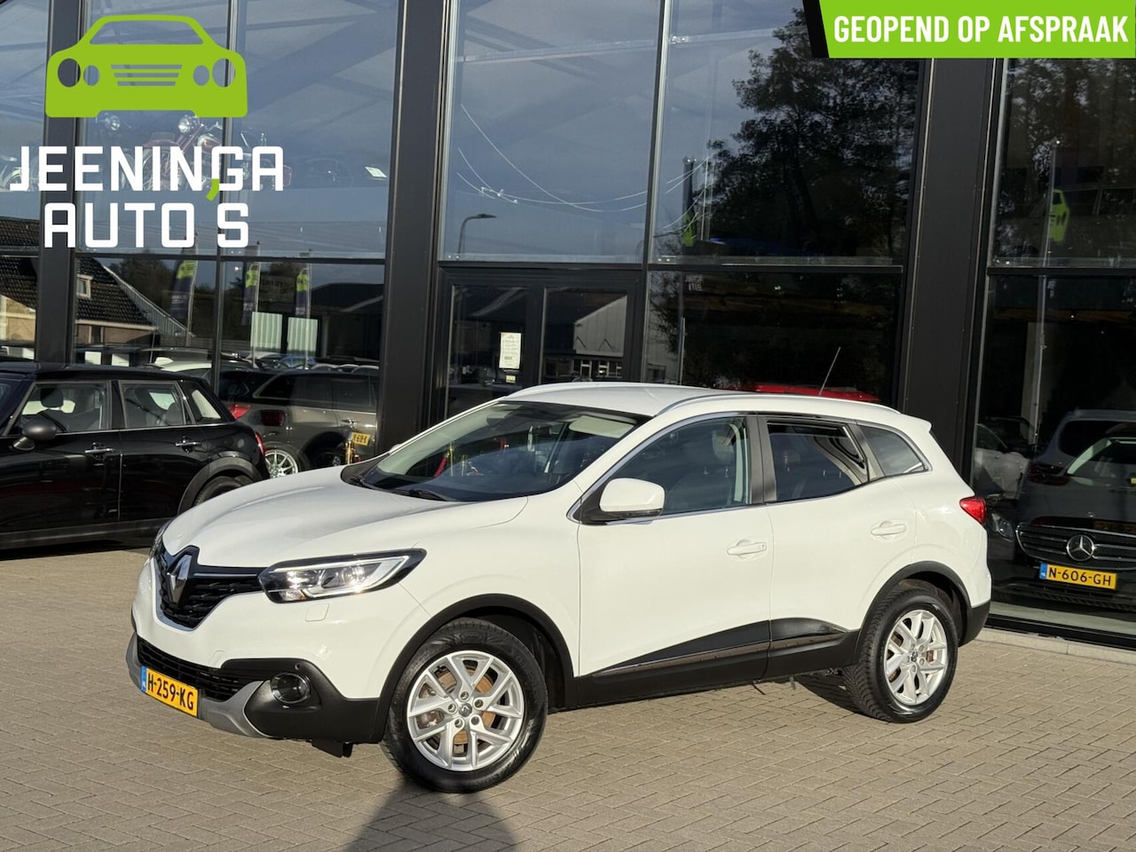 Renault Kadjar - TCe 130 Intens|Navi|Clima|Stoelverwarming|Keyless - AutoWereld.nl