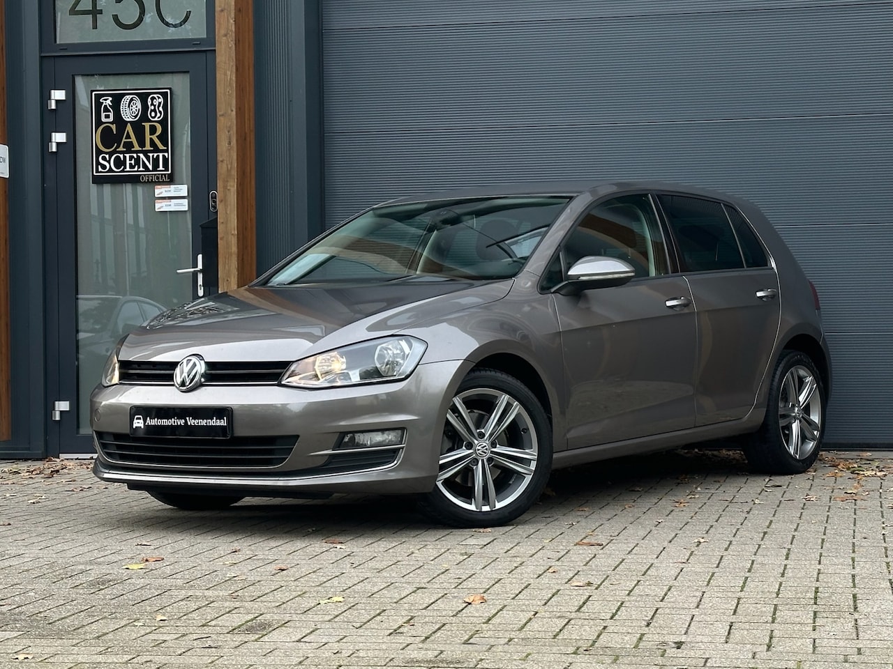 Volkswagen Golf - 1.2 TSI Highline Clima, Cruise, LMV etc! - AutoWereld.nl