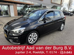 BMW 2-serie Active Tourer - 218i Luxury Lederbekleding , trekhaak , 4 seizoen, banden , ruime auto met een hoge instap