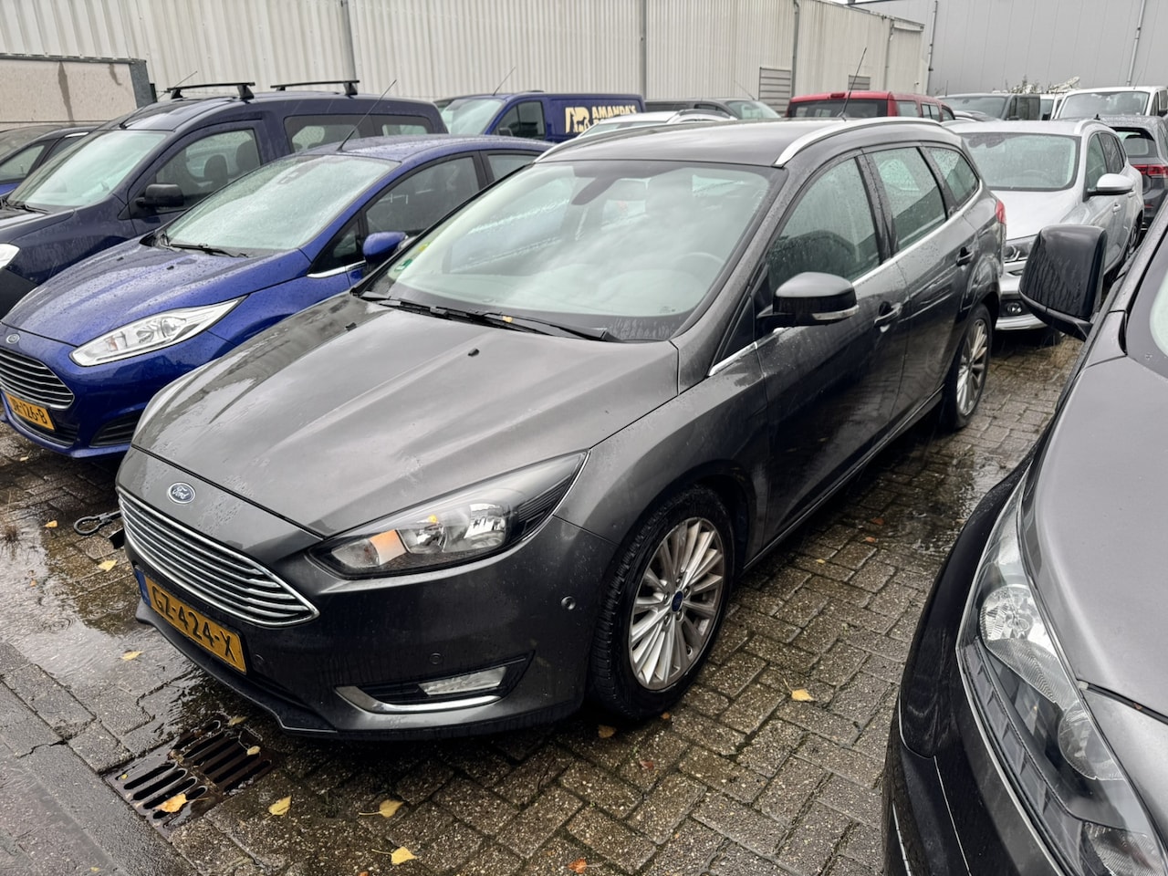 Ford Focus Wagon - 1.5 TDCI Titanium*ENGINE DEFECT*Navi*ECC* - AutoWereld.nl