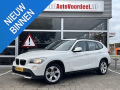 BMW X1 - sDrive18i Executive /Automaat/Cruise/Clima/Navi/Trekhaak/