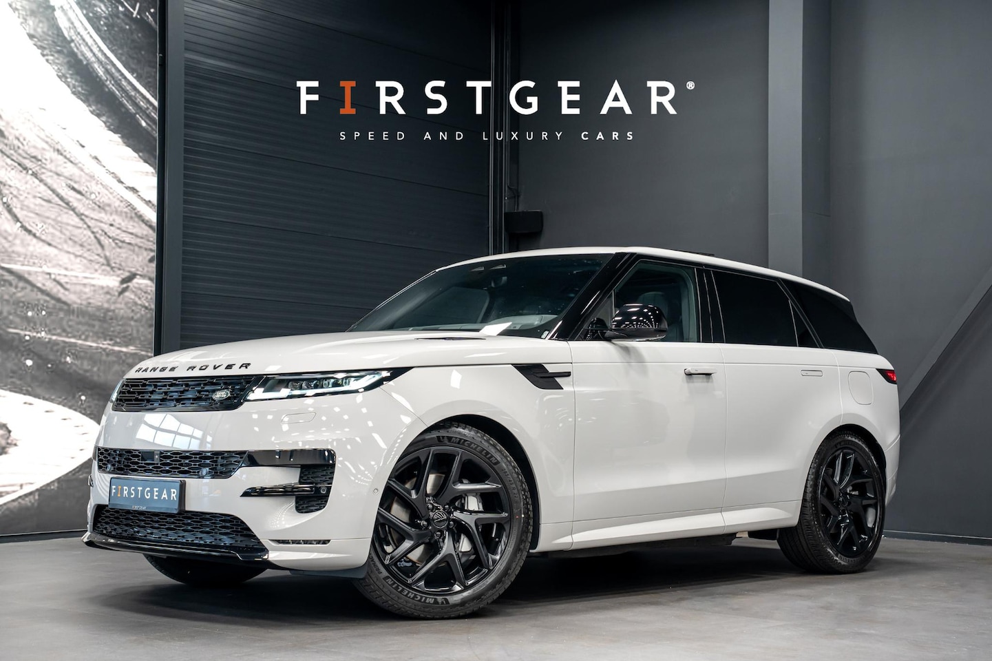 Land Rover Range Rover Sport - 3.0 P460e Dynamic SE PHEV *Borasco / Meridian / Panorama / Stoelventilatie / Exterieur-pak - AutoWereld.nl