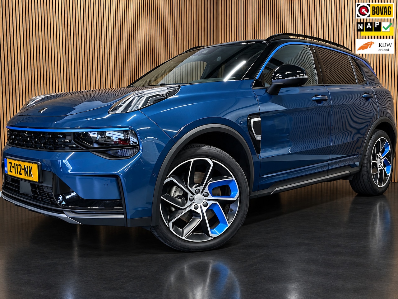 Lynk & Co 01 - 1.5|ZWARTE HEMEL|PHEV|NL-AUTO|NAP|BLUE|PANO|ACC|CAMERA|ANDROID/CARPLAY|STOELVERW|INFINITY| - AutoWereld.nl