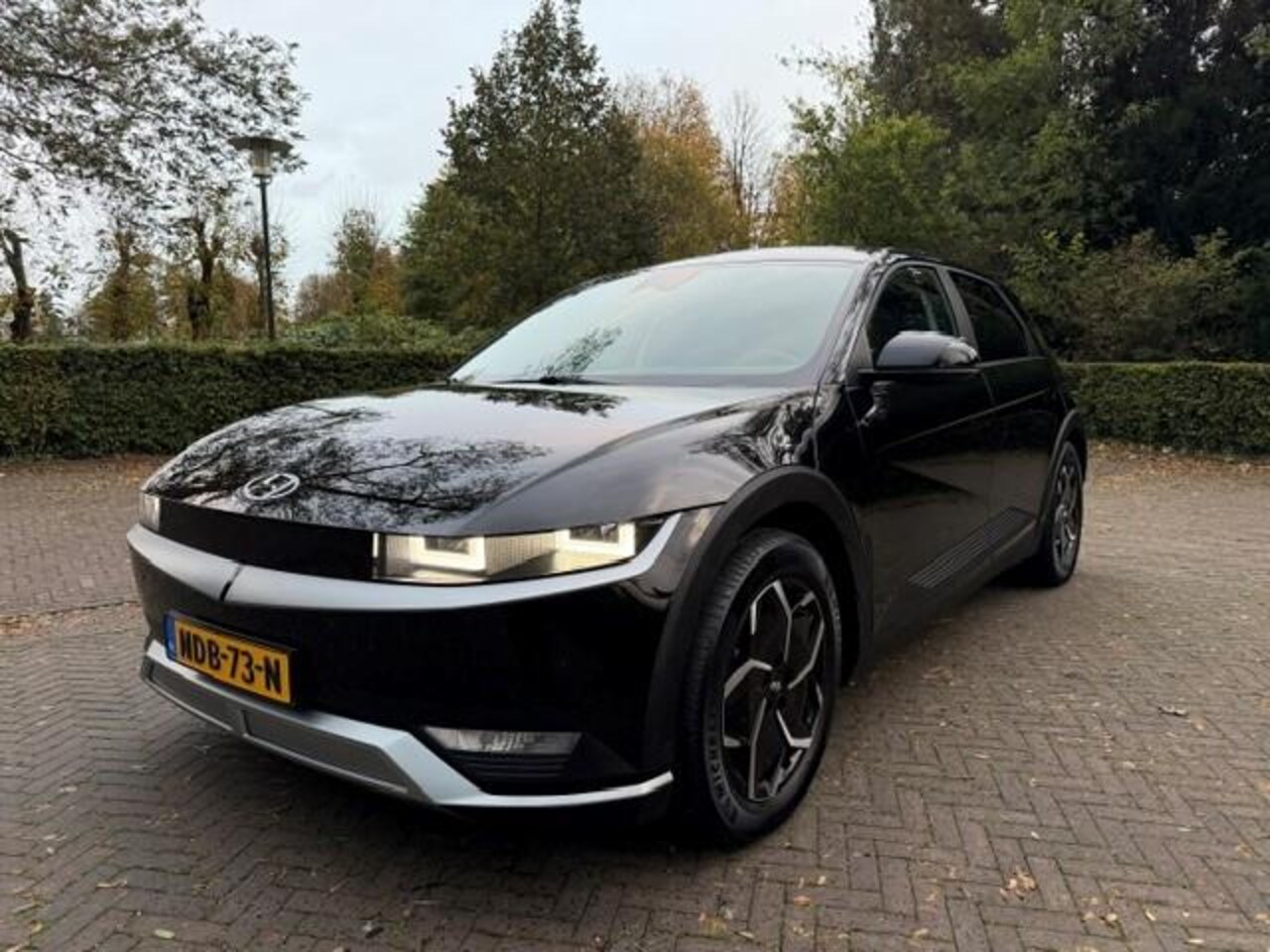 Hyundai IONIQ - 5 Connect+ 77.4kWh SOH 100% Panoramadak/Warmtepomp/Leer/Led - AutoWereld.nl