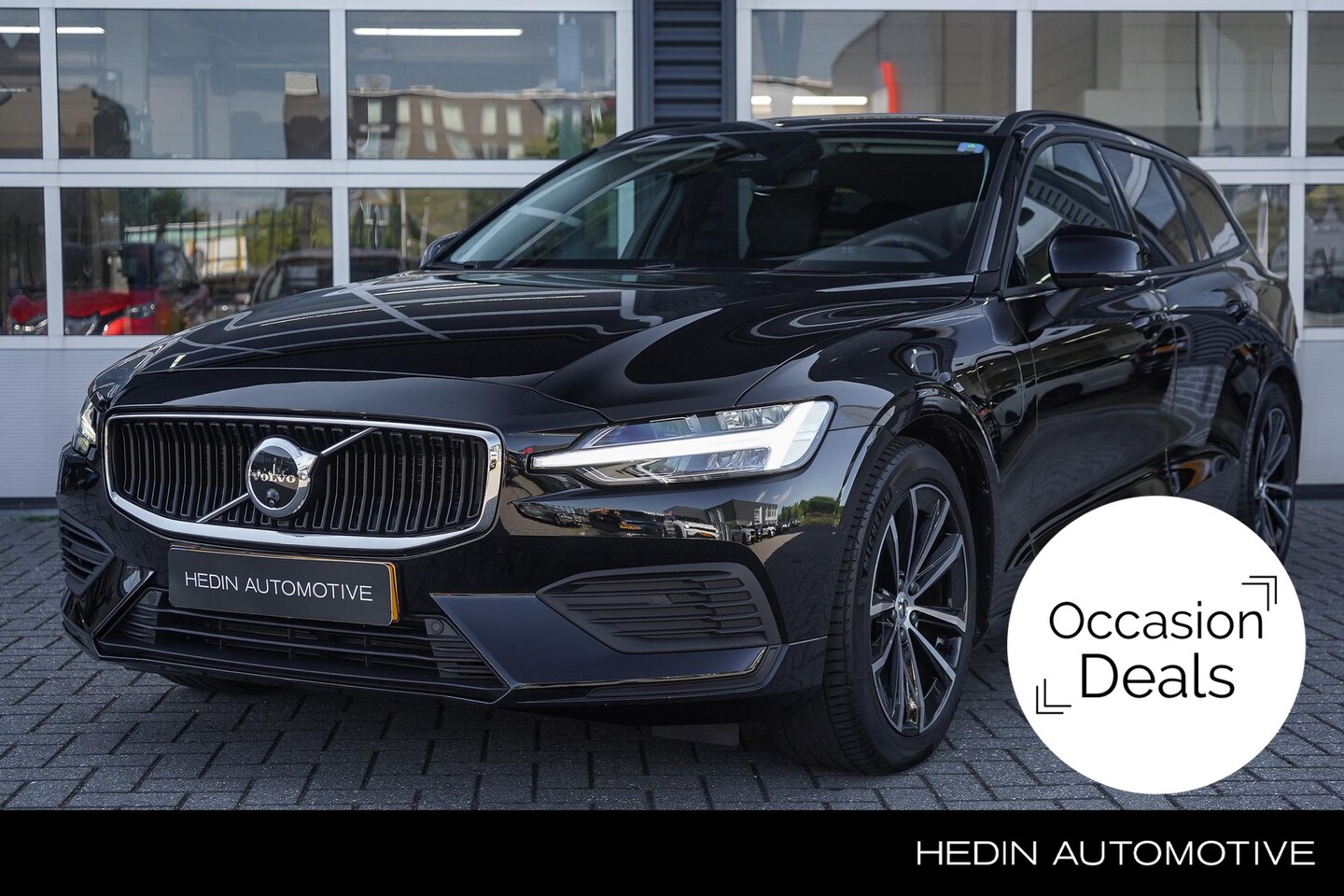 Volvo V60 - 2.0 T6 Plug-in hybrid AWD Core Bright | 360 Camera | Harman/Kardon Audio | Stoel & Stuurve - AutoWereld.nl