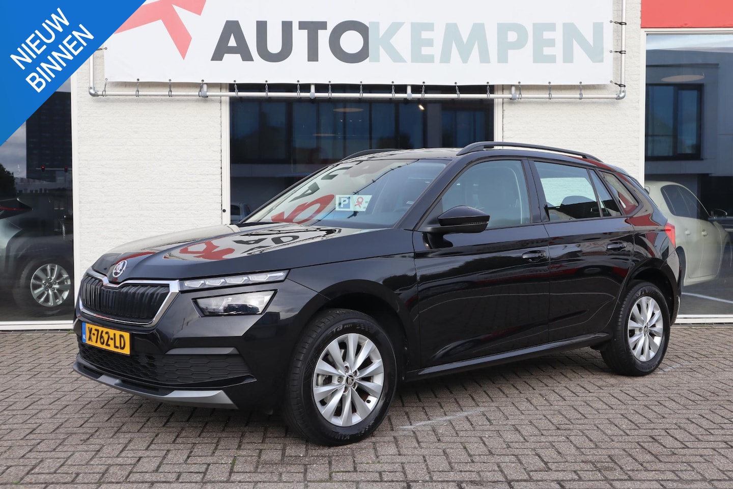 Skoda Kamiq - 1.0 TSI AMBITION APPLE CARPLAY|TREKHAAK|PARK ASSIST|ZEER MOOIE STAAT - AutoWereld.nl