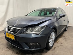 SEAT Leon ST - 1.6 TDI Style Ultimate Edition Schadeauto vrontschade