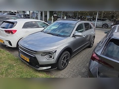 Kia Niro - 1.6 GDi Hybrid DynamicPlusLine | Stuur- en Stoelverwarming | Apple CarPlay | Parkeersensor