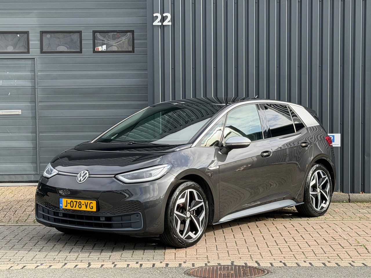 Volkswagen ID.3 - First Plus 58 kWh|Soh 92%|Sfeer|Cam|Stoel Verw|Led|Carplay - AutoWereld.nl