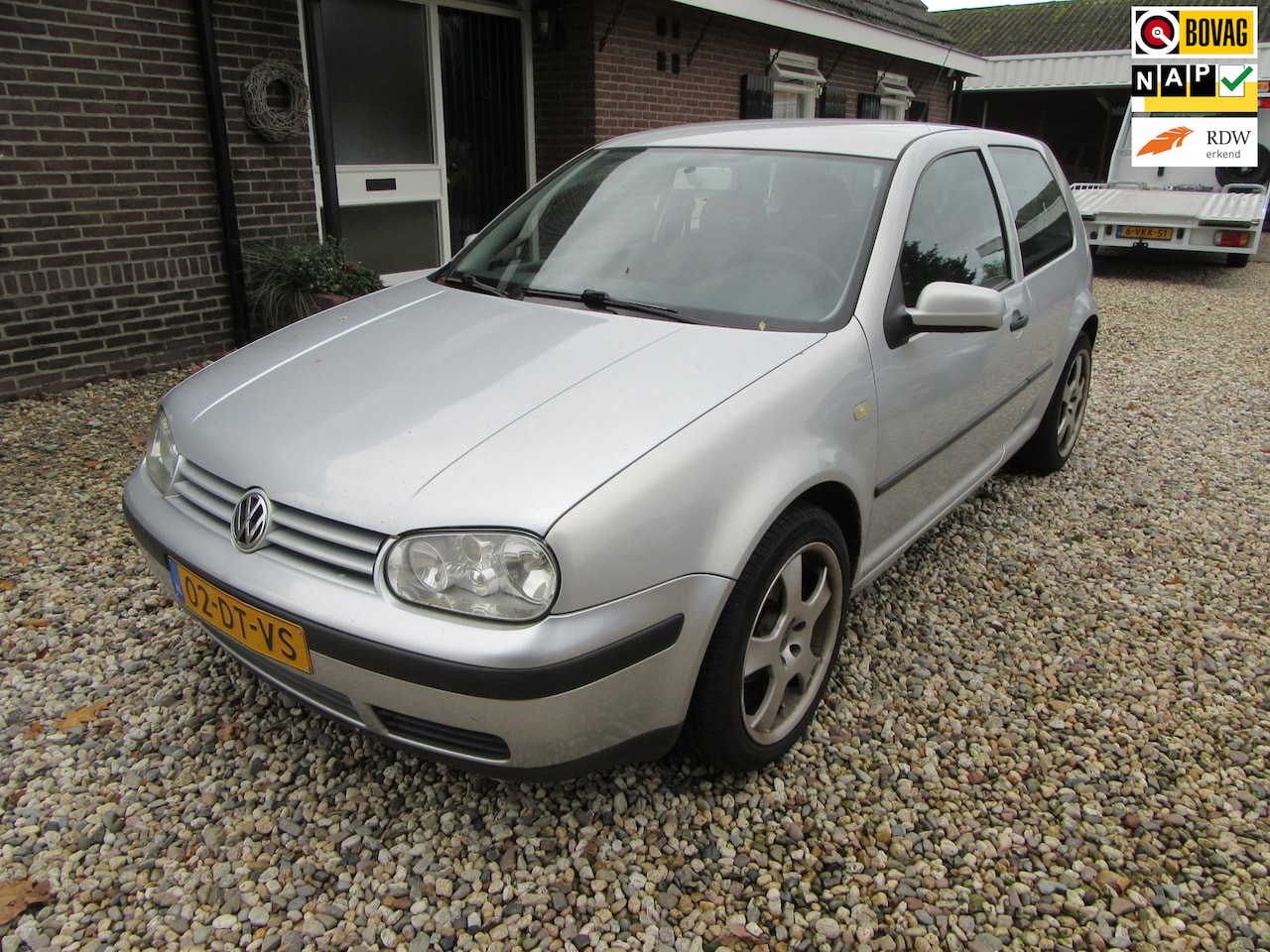 Volkswagen Golf - 1.4-16V Trendline 1.4-16V Trendline - AutoWereld.nl