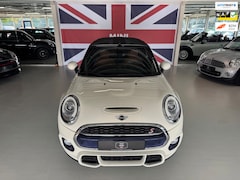 MINI Cabrio - 2.0 Cooper S Chili Serious Business