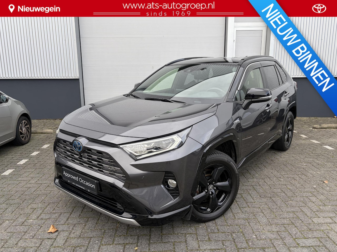 Toyota RAV4 - 2.5 Hybrid AWD Style Bi-Tone, 360 Graden Camera, BinnenSpiegel Camera, 1650 KG Trekgewicht - AutoWereld.nl