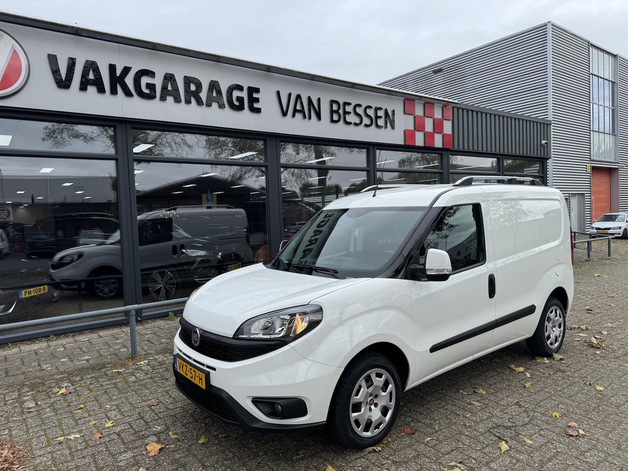 Fiat Doblò Cargo - 1.4 Fire L1H1 SX 3ZITS-AIRCO-SCHUIF-TREKHAAK - AutoWereld.nl