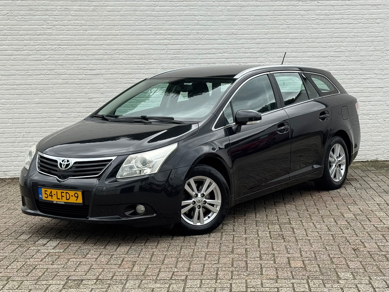 Toyota Avensis Wagon - 1.8 VVTi Dynamic Business Special Navi Climate Control Trekhaak Volledig Onderhoud Aanwezi - AutoWereld.nl