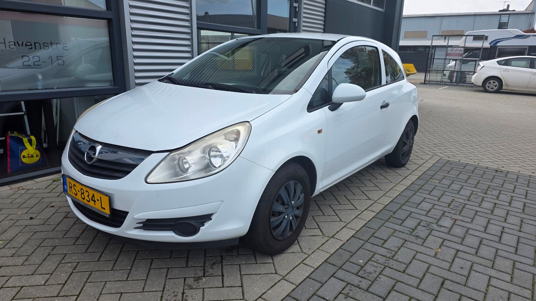 Opel Corsa - 1.0-12V Essentia 1.0-12V Essentia - AutoWereld.nl