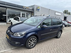 Volkswagen Touran - 1.4 TSI Highl. 7p. Automaat Pano