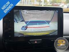 Toyota Yaris Cross - 1.5 Hybrid Business KEYLESS HEAD-UP EL-ACHTERKLEP APPLE/ANDROID STOEL/STUURVERWARMING