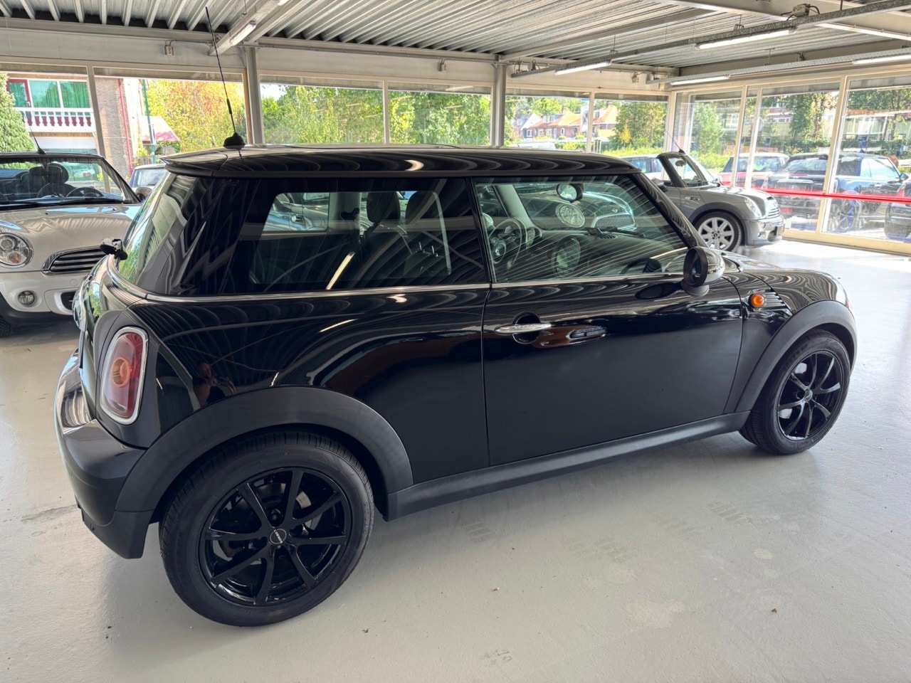 MINI 3-Deurs - 1.6 One MINIMALIST Business Line - AutoWereld.nl