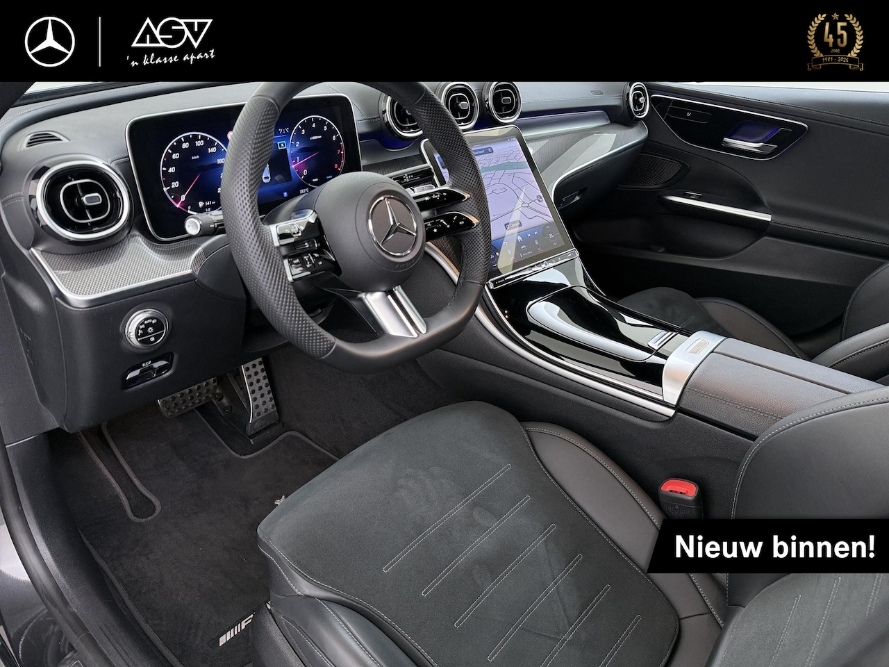 Mercedes-Benz C-klasse - 180 AMG Line Afneembare trekhaak, Multispaaks AMG velgen - AutoWereld.nl