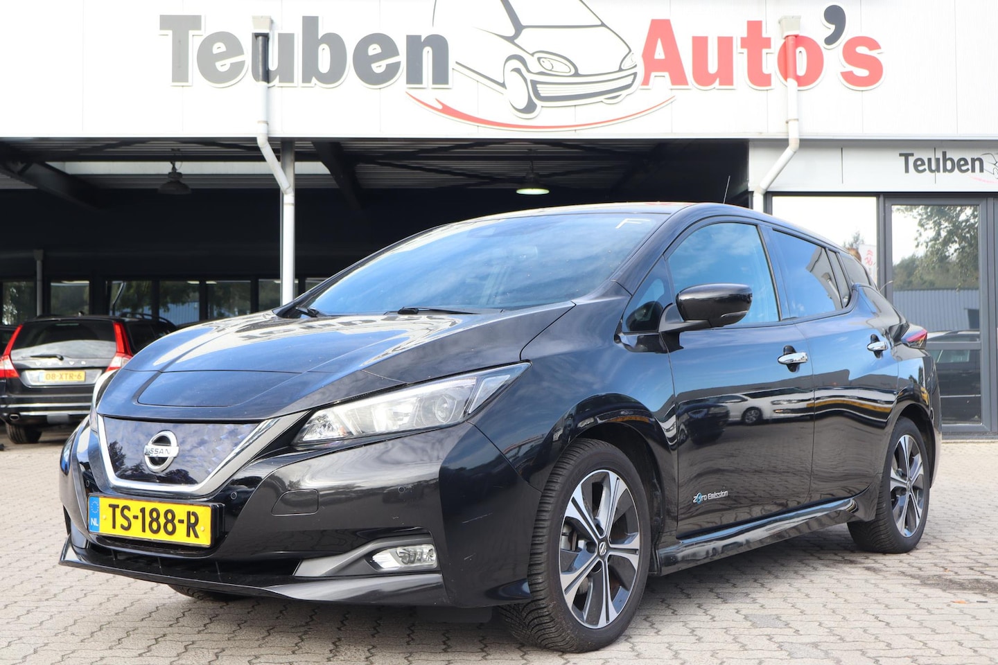 Nissan LEAF - 2.ZERO EDITION 40 kWh | SOH 88,7% | Navigatie | Lichtmetalen velgen | - AutoWereld.nl