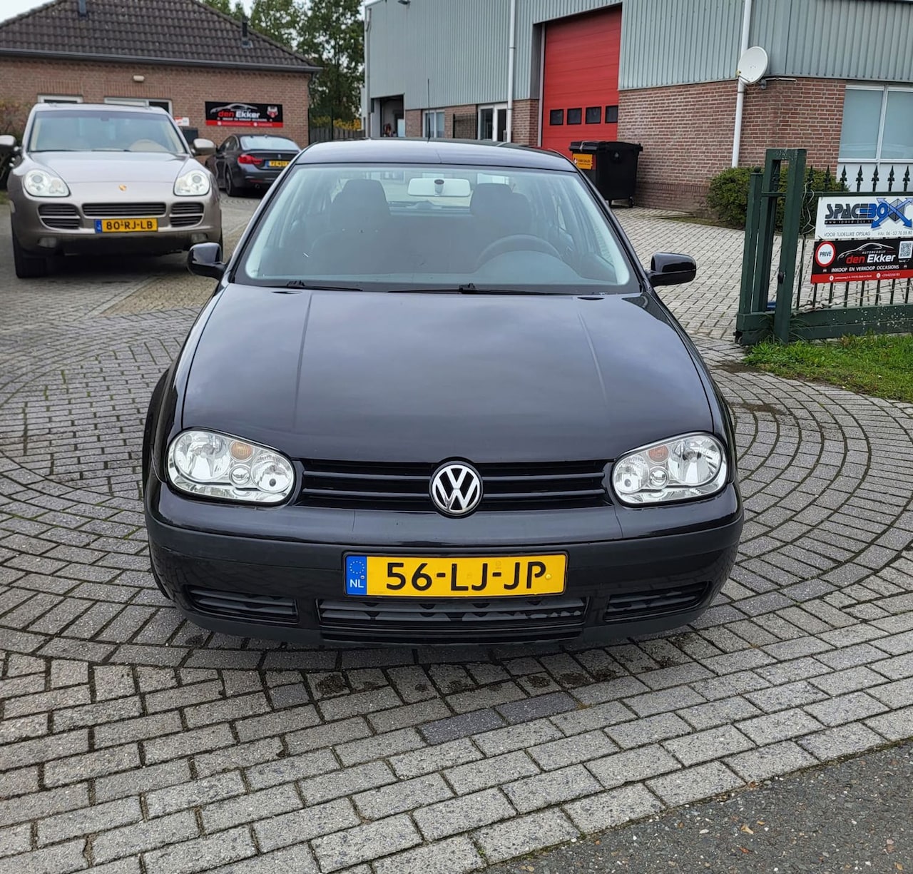 Volkswagen Golf - 1.4-16V Comfortline 1.4-16V Comfortline,Airco,4xEL,APK 10/27! - AutoWereld.nl