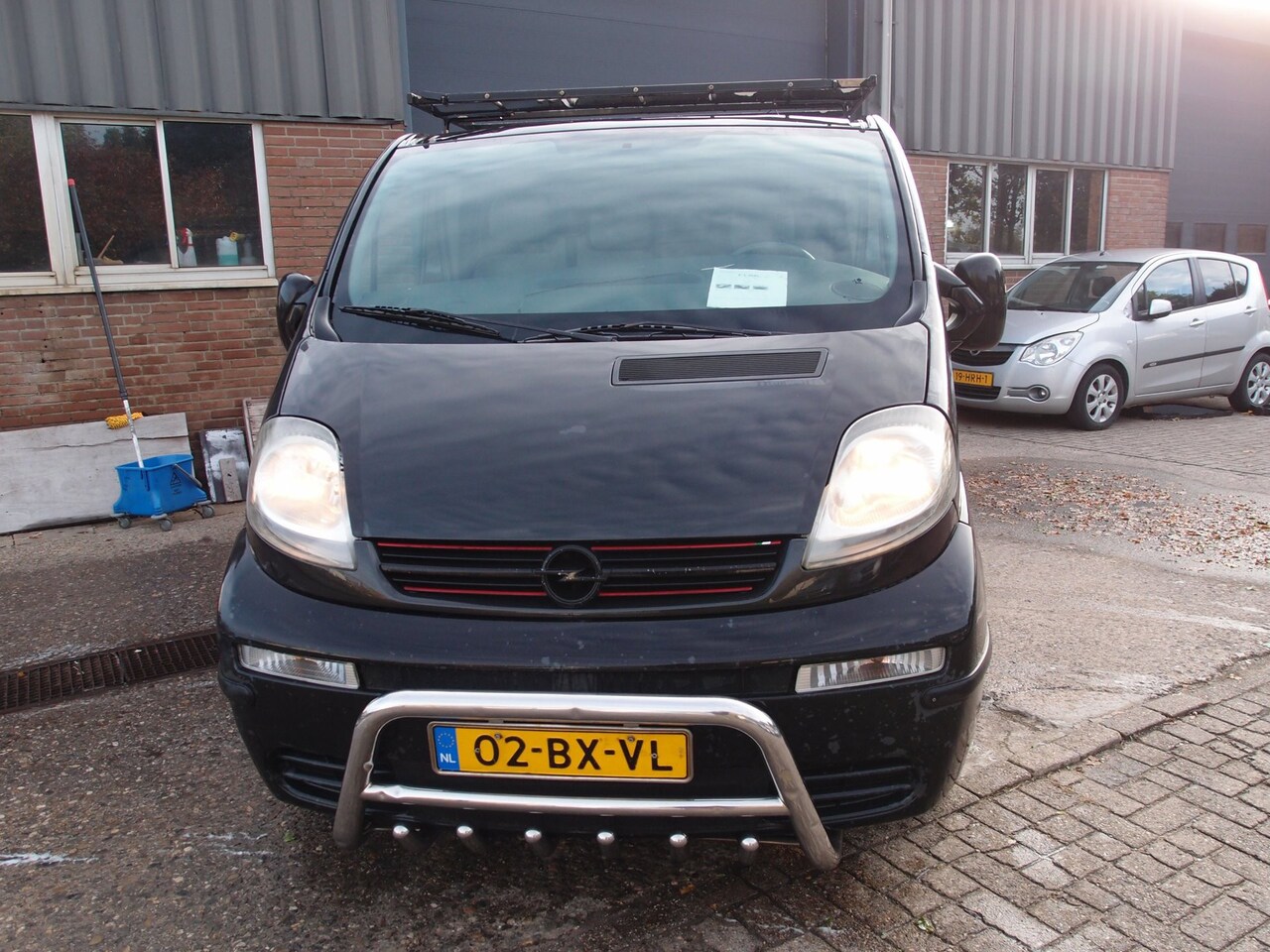 Opel Vivaro - 1.9 CDTI L2H1DC Essentia 1.9 CDTI L2H1DC Essentia - AutoWereld.nl