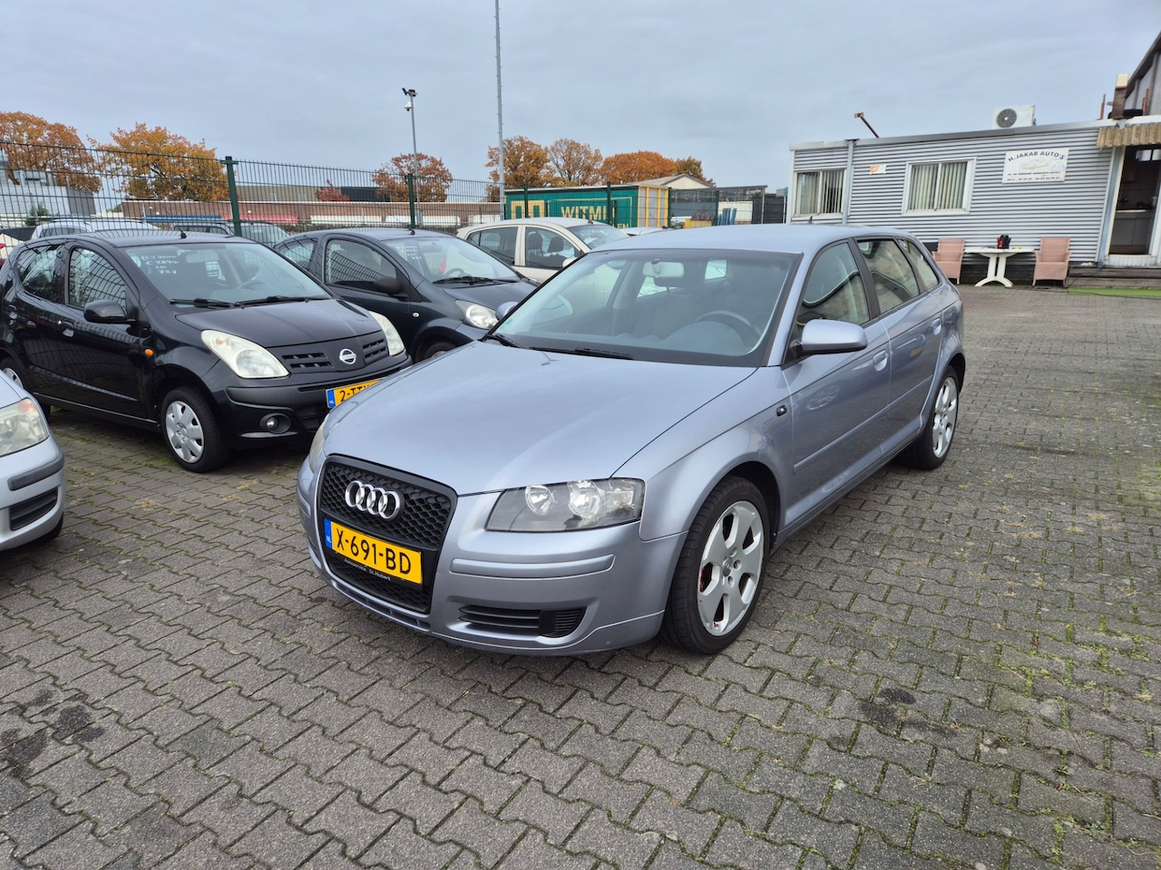 Audi A3 Sportback - Audi A3 Sportback 1.6 FSI Attraction - AutoWereld.nl