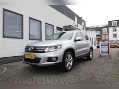 Volkswagen Tiguan - 2.0 TSI SPORTenSTYLE 4-Motion