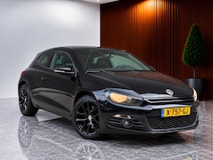 Volkswagen Scirocco - 1.4 TSI 160PK (NIEUWE KETTING, CARPLAY, PARKEERSENSOREN, STOELVERWARMING, CRUISE CONTROL,