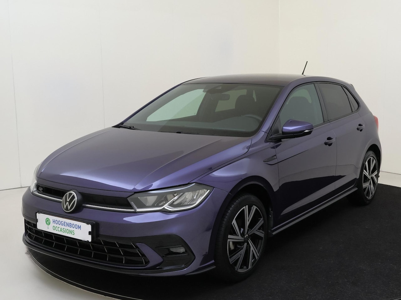 Volkswagen Polo - 1.0 TSI R-Line | CarPlay | Adaptieve cruise control | Parkeersensoren | Climate control | - AutoWereld.nl