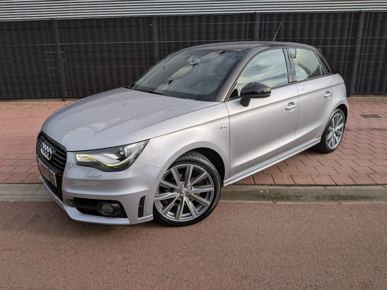 Audi A1 Sportback - 1.2 TFSI Ambition Pro Line 1.2 TFSI Ambition Pro Line - AutoWereld.nl
