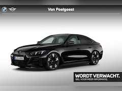 BMW i4 - M60 M-Sport Pro 20 Inch / Stuur & Stoelverwarming / Comfort Acces / Getinte Ramen Achter /