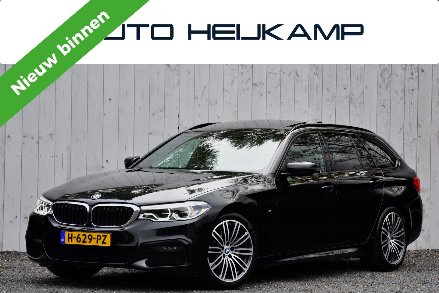 BMW 5-serie Touring - 520i High Executive Edition | Pano-dak | Trekhaak | NL-Auto | - AutoWereld.nl