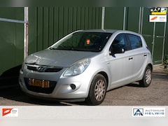 Hyundai i20 - 1.2i i-Drive, 5 DRS, STUURBEKR ( VOORSCHADE )