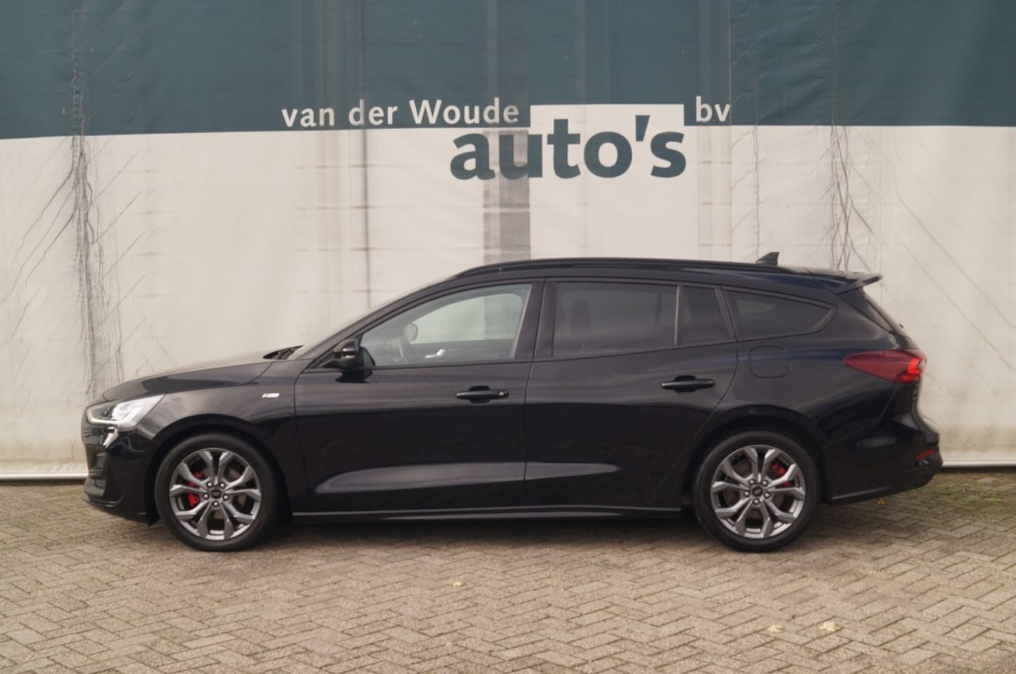Ford Focus Wagon - 1.0 EcoBoost 155pk Automaat Hybrid ST Line X -NAVI-ECC- - AutoWereld.nl