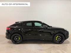 Porsche Cayenne Coupé - 3.0 E-Hybrid Chrono Pano Luchtv. Leer