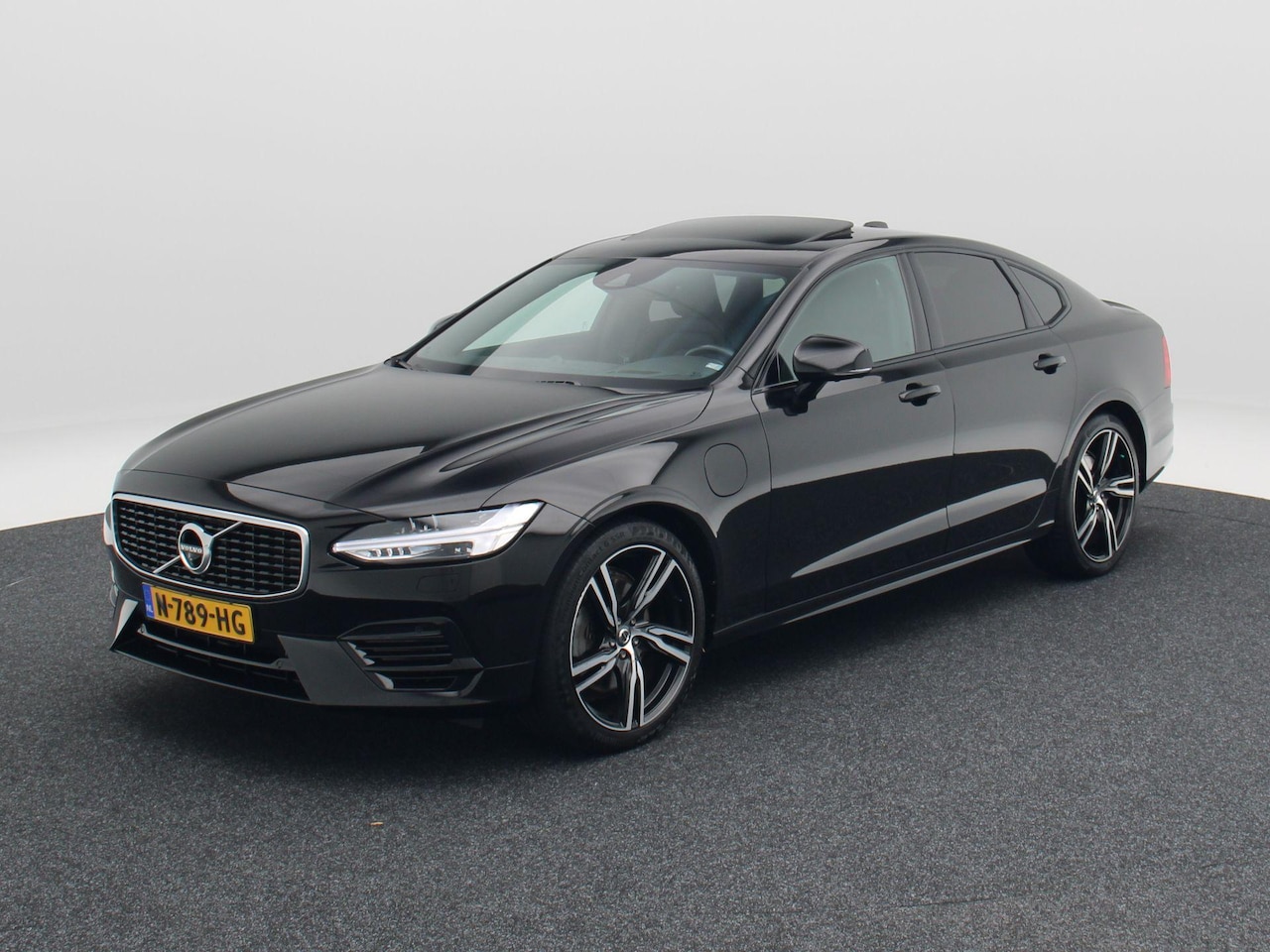 Volvo S90 - 2.0 T8 391 Pk AWD Inscription | Stoel/Stuurverwarming | Panoramadak | Memory | Bowers & Wi - AutoWereld.nl