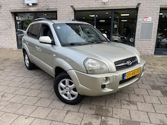Hyundai Tucson - 2.0i 4WD Style | Airco | Trekhaak